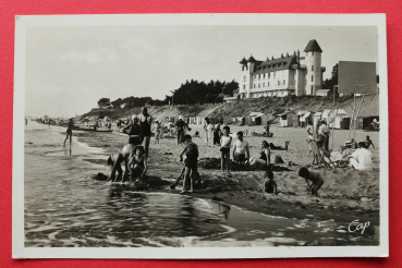 Foto Ansichtskarte AK Bassin 1942 Strand, Schloss, Baden Freizeit Frankreich France 44 Loire Atlantiue